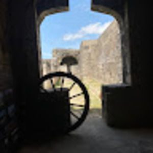 Meet your Posher, Daniel and hannah b